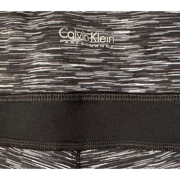 2/$15 Calvin Klein Performance Quick Dry Leggings Gray Heather Cropped Size XL - Picture 12 of 13